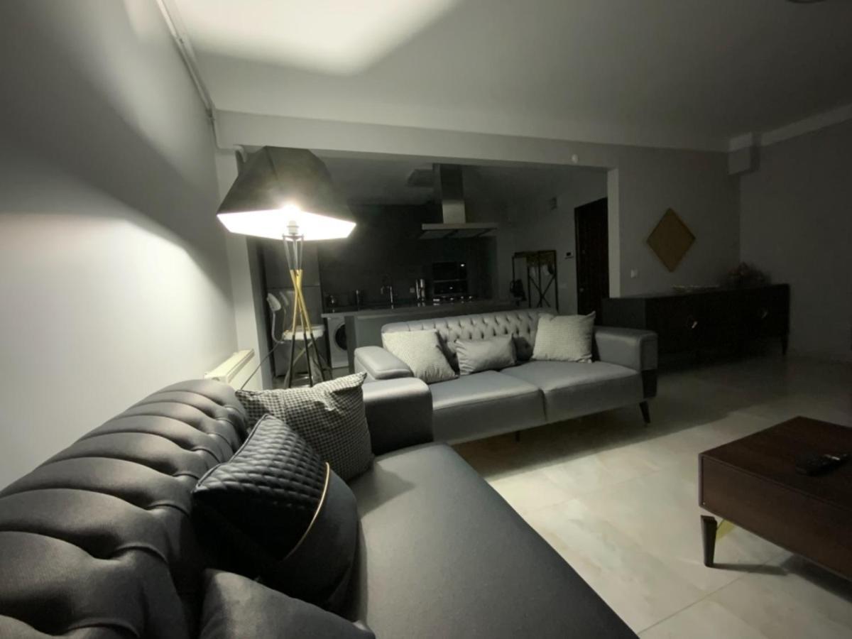 Luxury Z-Apart Family Homes 2 Bedrooms Wifi Near Metro Zeytinburnu Provincia di Istanbul Esterno foto