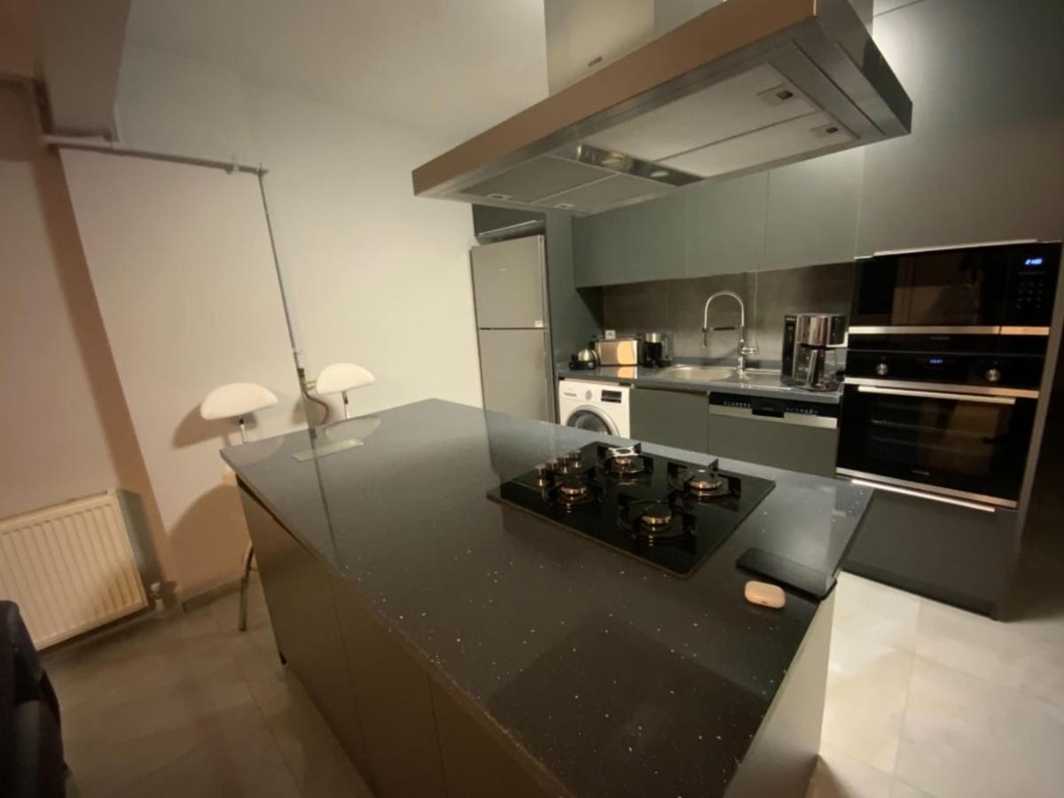 Luxury Z-Apart Family Homes 2 Bedrooms Wifi Near Metro Zeytinburnu Provincia di Istanbul Esterno foto